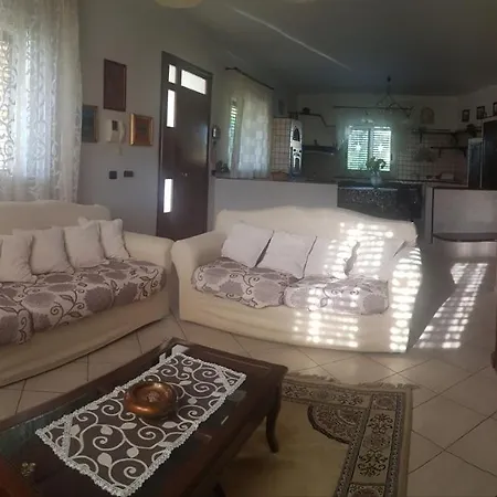 Aparthotel Pinnisi *